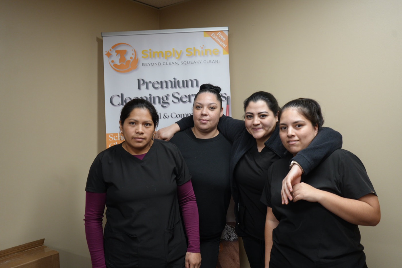 Simply Shine local cleaning team in Lombard